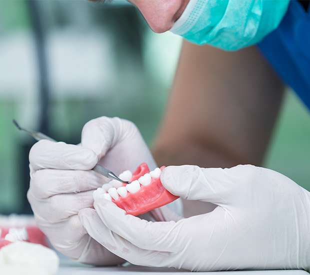 Leander Partial Dentures for Back Teeth